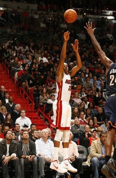 赛季的多项 赛季的多项